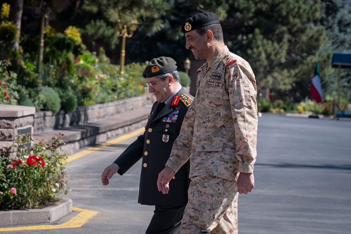 Genelkurmay Başkanı Orgeneral Bayraktaroğlu, Kuveytli mevkidaşı eş-Şerian ile görüştü