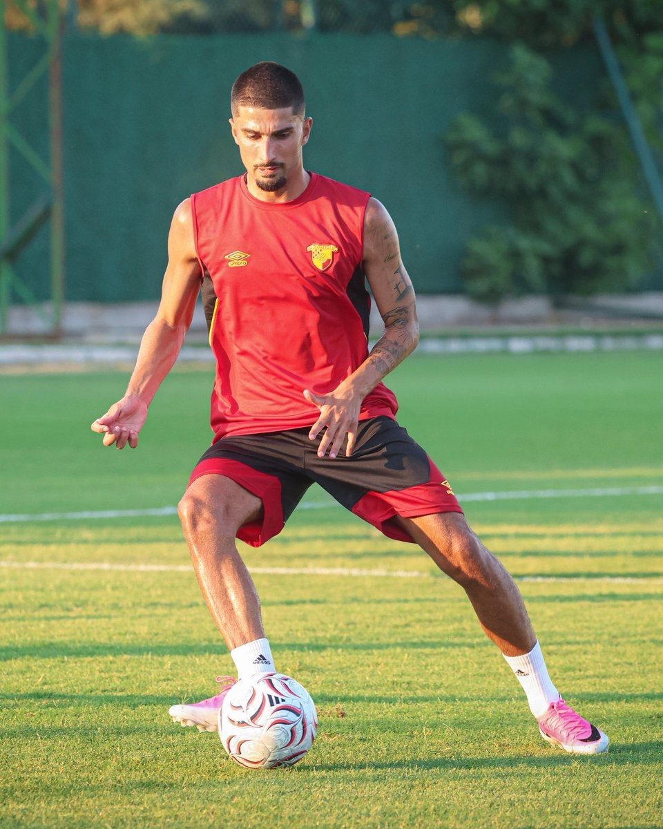 Göztepe, yeni sezon hazırlıklarına başladı