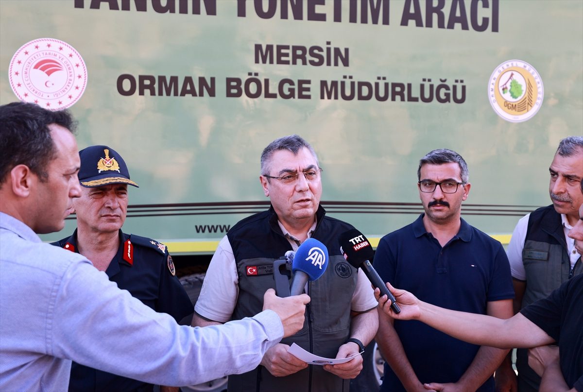 GÜNCELLEME 3 – Mersin’de çıkan orman yangınında 145 kişi güvenli bölgelere nakledildi