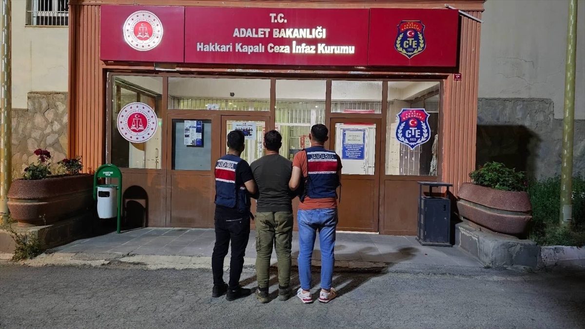 Hakkari’de 11 kilo 350 gram uyuşturucu ele geçirildi