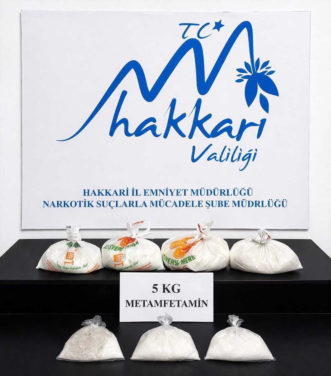 Hakkari’de 12 kilo 8 gram sentetik uyuşturucu ele geçirildi, 4 şüpheli tutuklandı