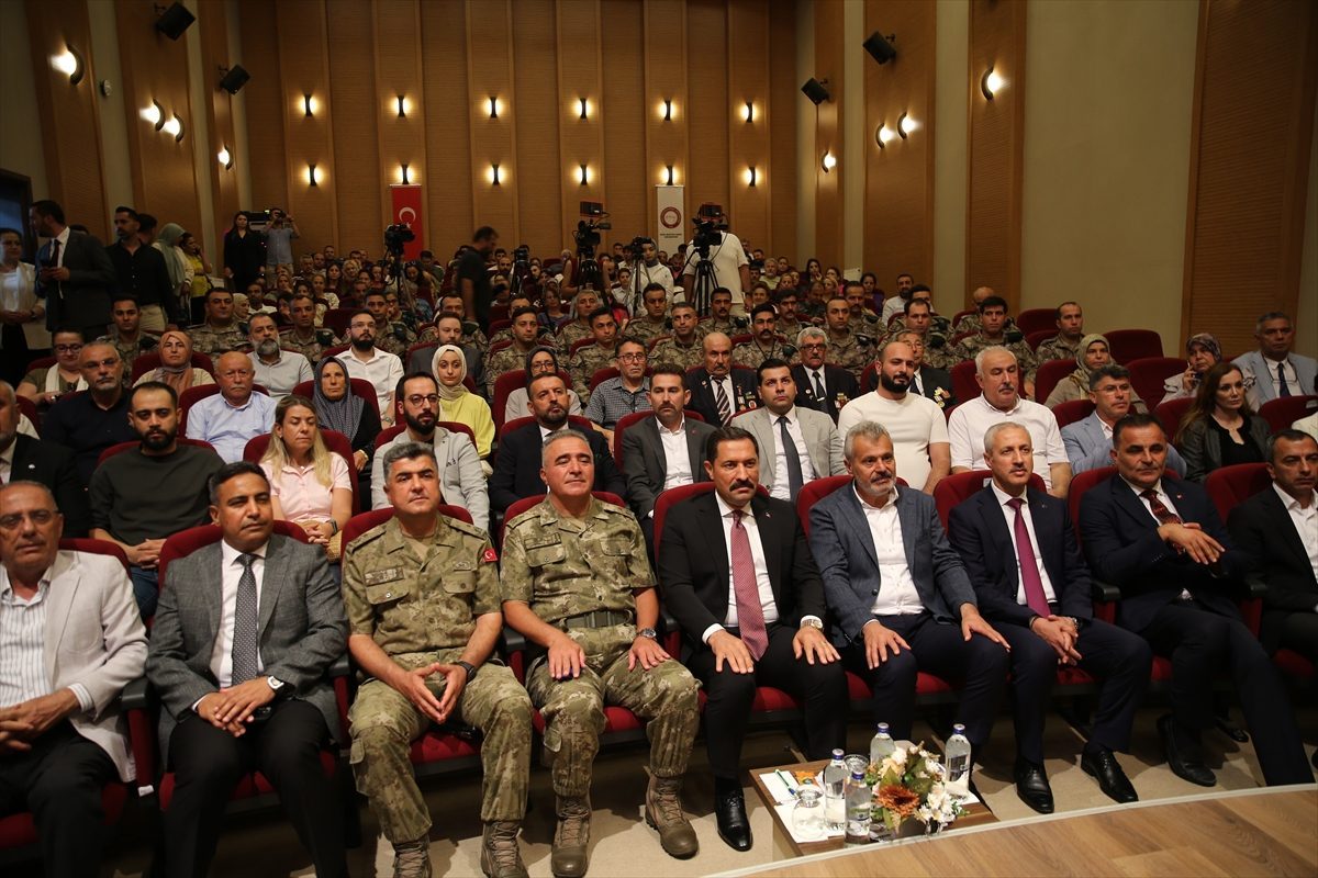 Hatay ve Osmaniye’de “İrade Bizim, Zafer Bizim Konferansı” düzenlendi