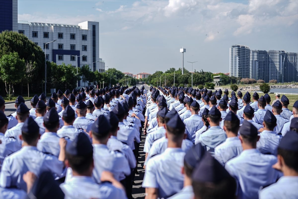 Hava Harp Okulu’nda geleceğin pilotları çok yönlü eğitimle yetişiyor