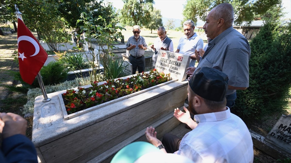 Huzurevi sakinleri, indirdikleri hatimleri şehit Emniyet Müdürü Baysan’ın ruhuna hediye etti