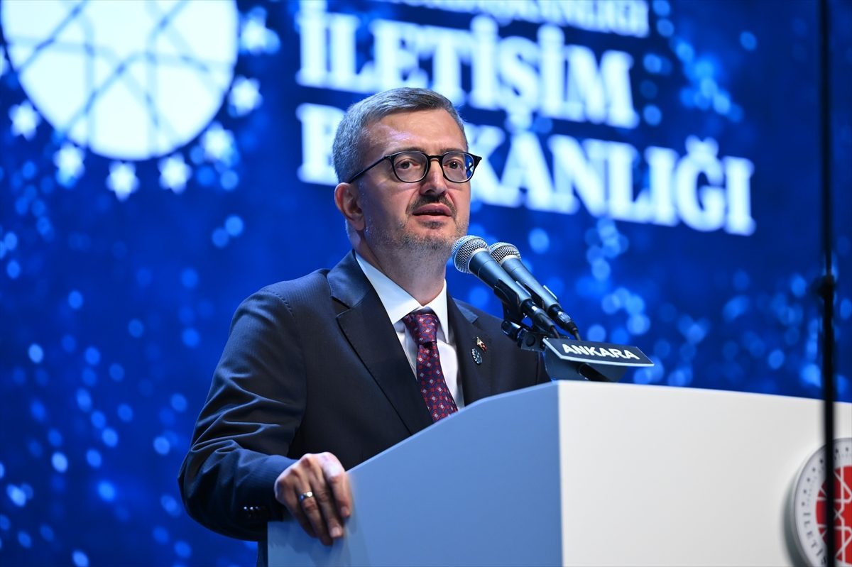 İletişim Başkanı Duran, “2. İletişim Şurası”nda konuştu: