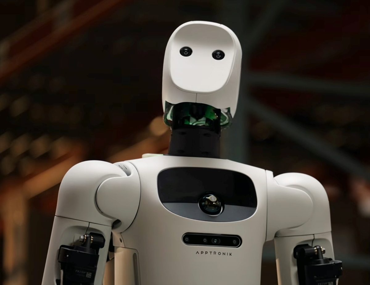 İnsansı robotlar “robot okullarında” gerçek iş yaşamına hazırlanıyor