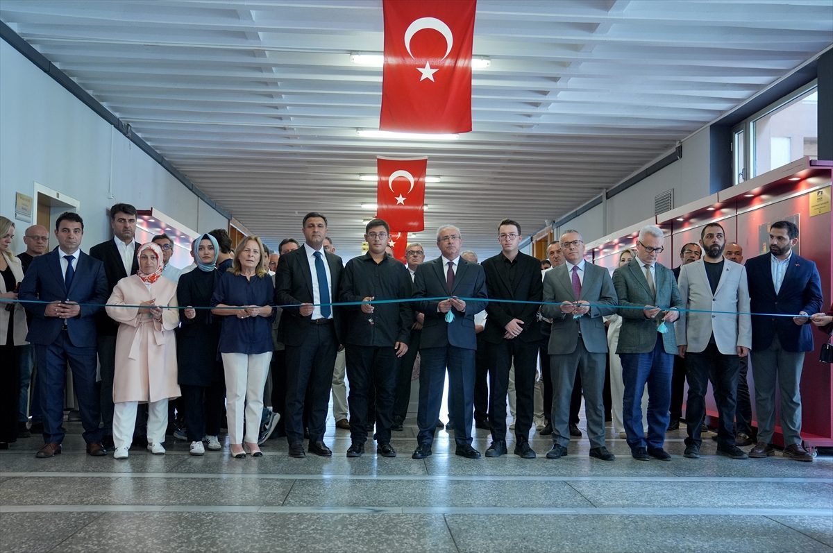 İstanbul’da “15 Temmuz Gecesi” fotoğraf sergisi açıldı