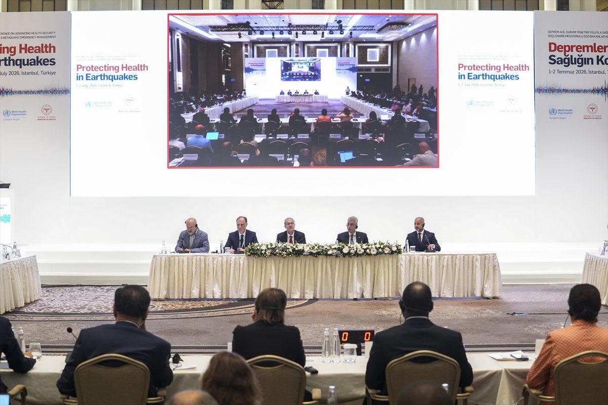 İstanbul’da düzenlenen DSÖ Bakanlar Konferansı’nın Bakanlar Oturumu yapıldı