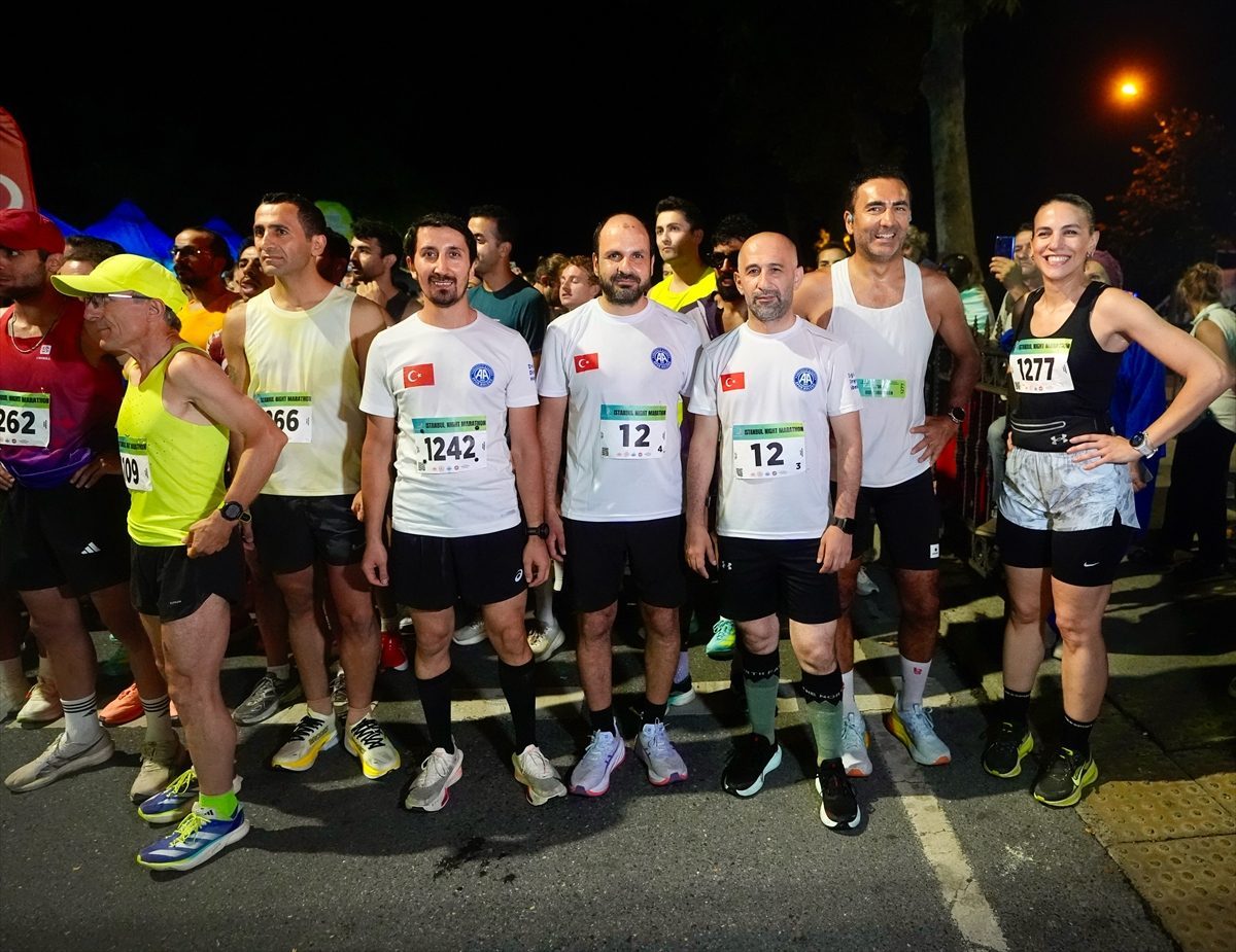 İstanbul’da Gece Maratonu koşuldu