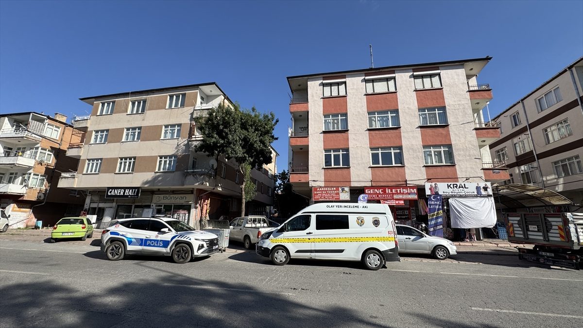 Kayseri’de 3. kattan düşen 10 yaşındaki çocuk ağır yaralandı
