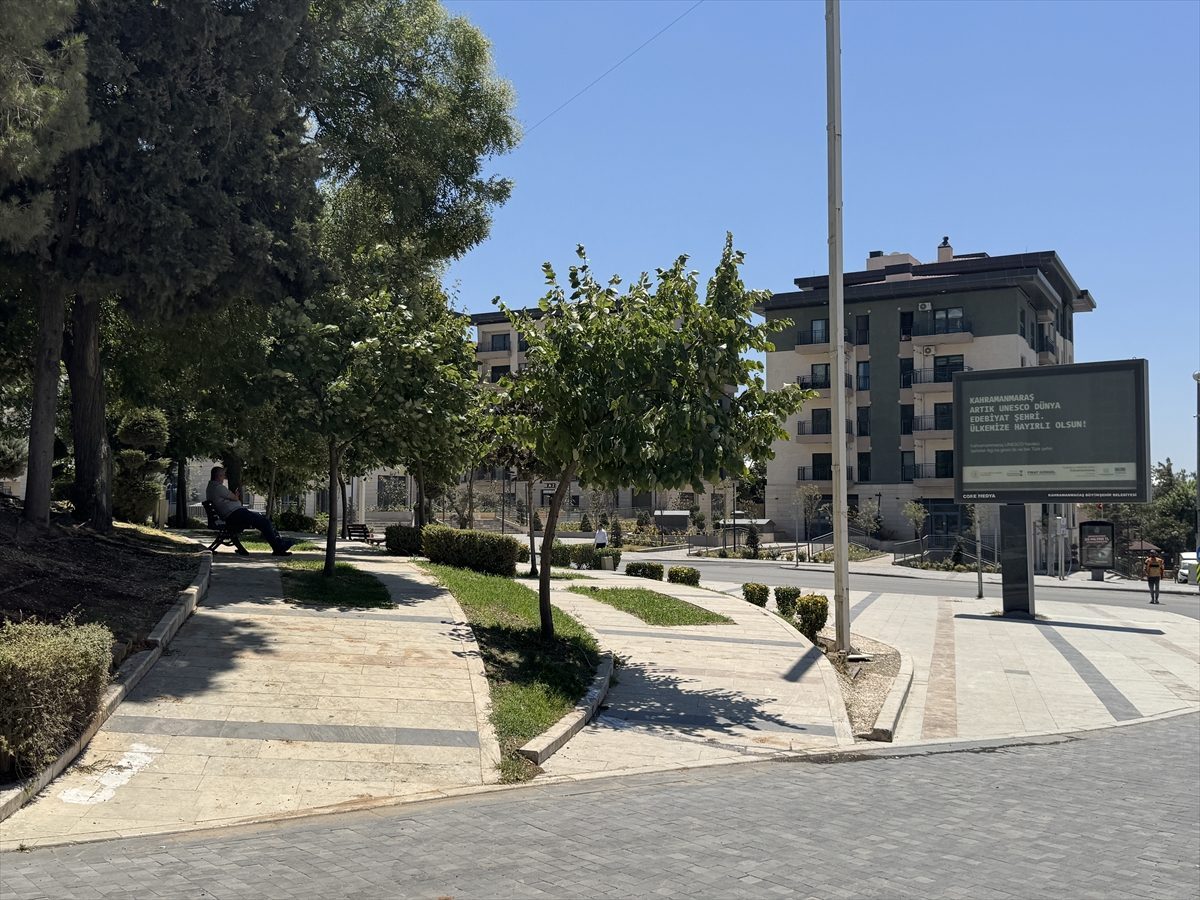 Kilis ve Kahramanmaraş’ta sıcak hava günlük yaşamı olumsuz etkiliyor