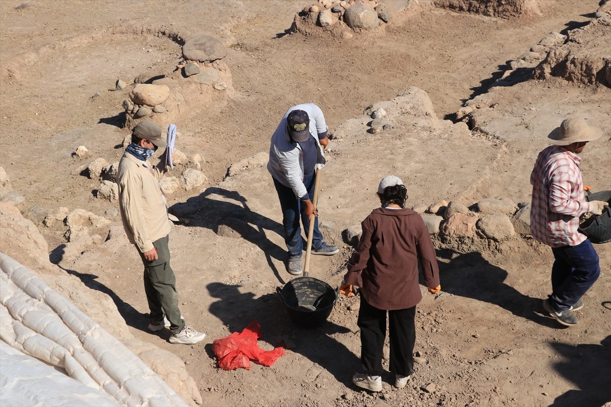 Kilis’teki Oylum Höyük’te 2026 yılı kazıları başladı