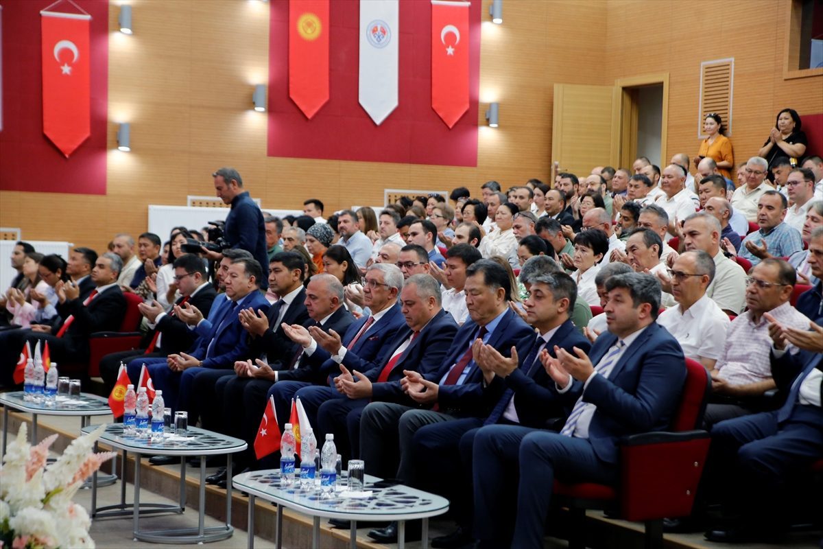 Kırgızistan-Türkiye Manas Üniversitesi’nde “15 Temmuz Demokrasi ve Milli Birlik Günü” anma programı düzenlendi