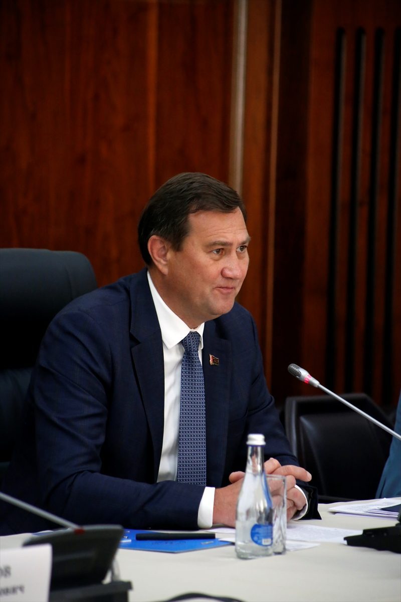 Kırgızistan ve Belarus ticaret hacmini 500 milyon dolara çıkarmayı hedefliyor