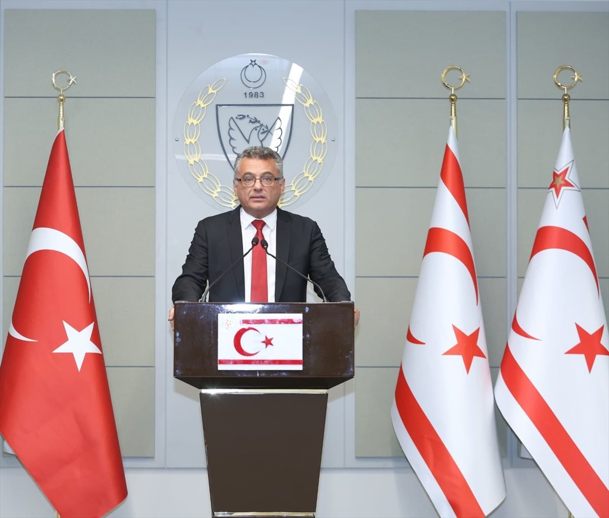 KKTC Cumhurbaşkanı Erhürman, üçlü görüşme sonrası basın toplantısında konuştu: