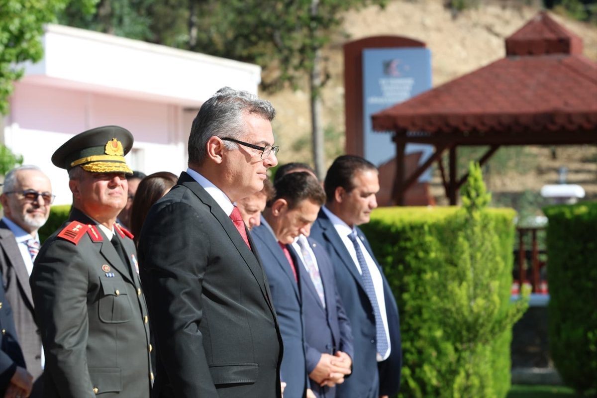 KKTC’de 15 Temmuz şehitleri törenle anıldı