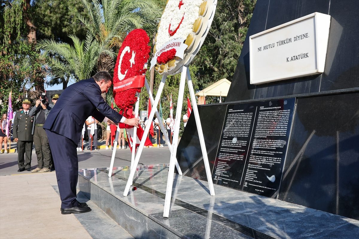 KKTC’de Kıbrıs Barış Harekatı’nın 52. yılı için tören düzenlendi