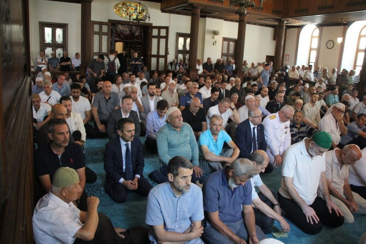 Kocaeli’de 15 Temmuz şehitleri için mevlit okutuldu