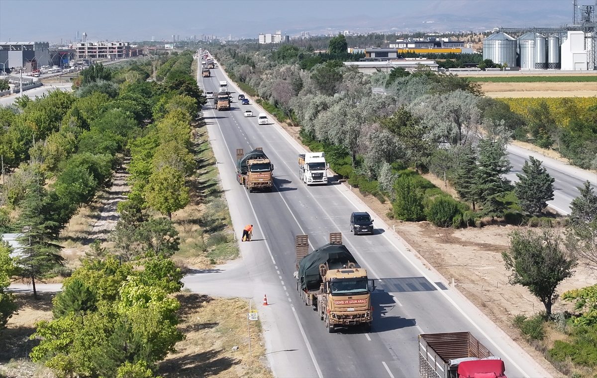 Konya’da askeri araç ve tankların yeni tesise taşınma süreci başladı