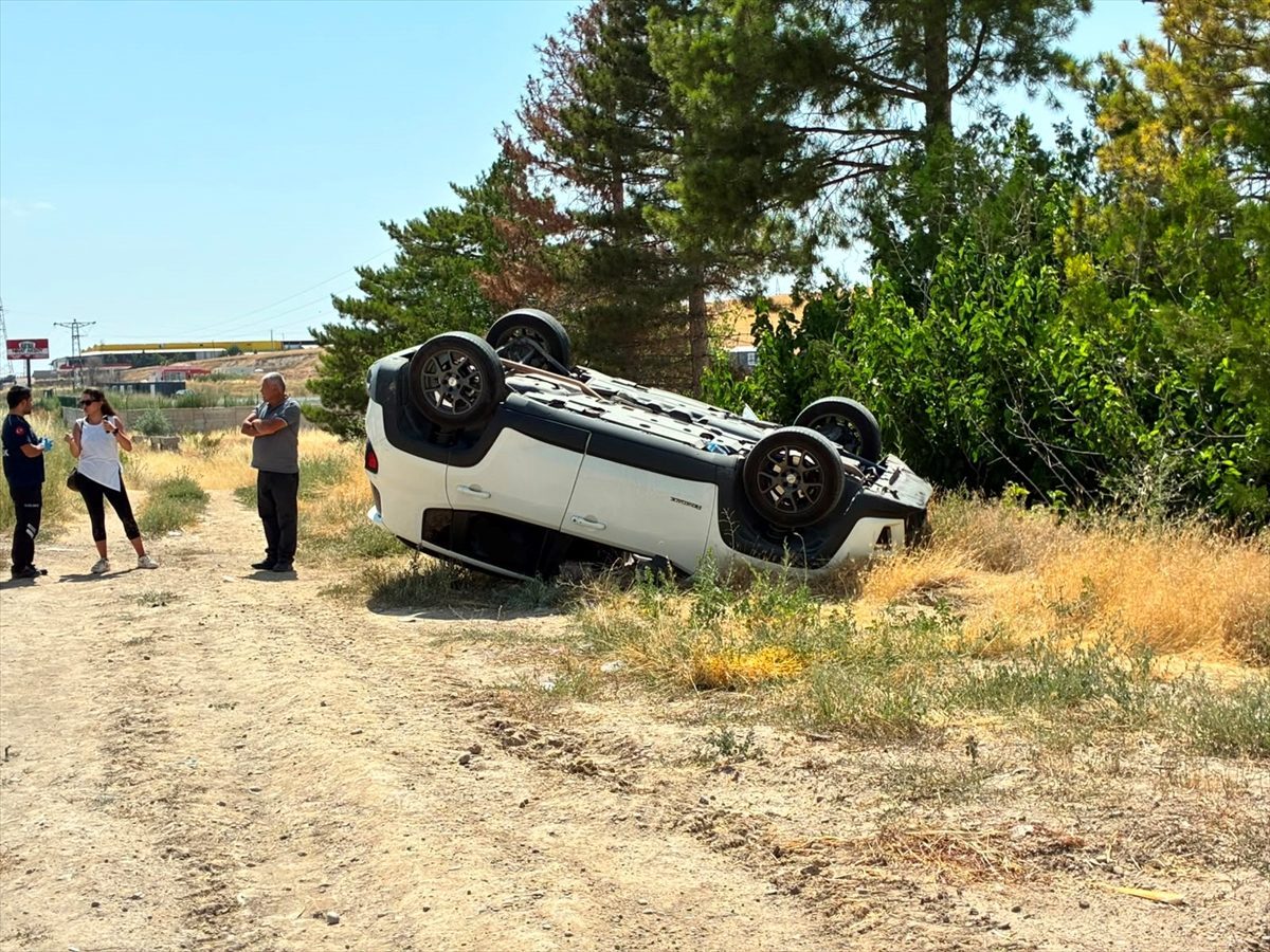 Konya’da iki otomobilin karıştığı kazada 8 kişi yaralandı
