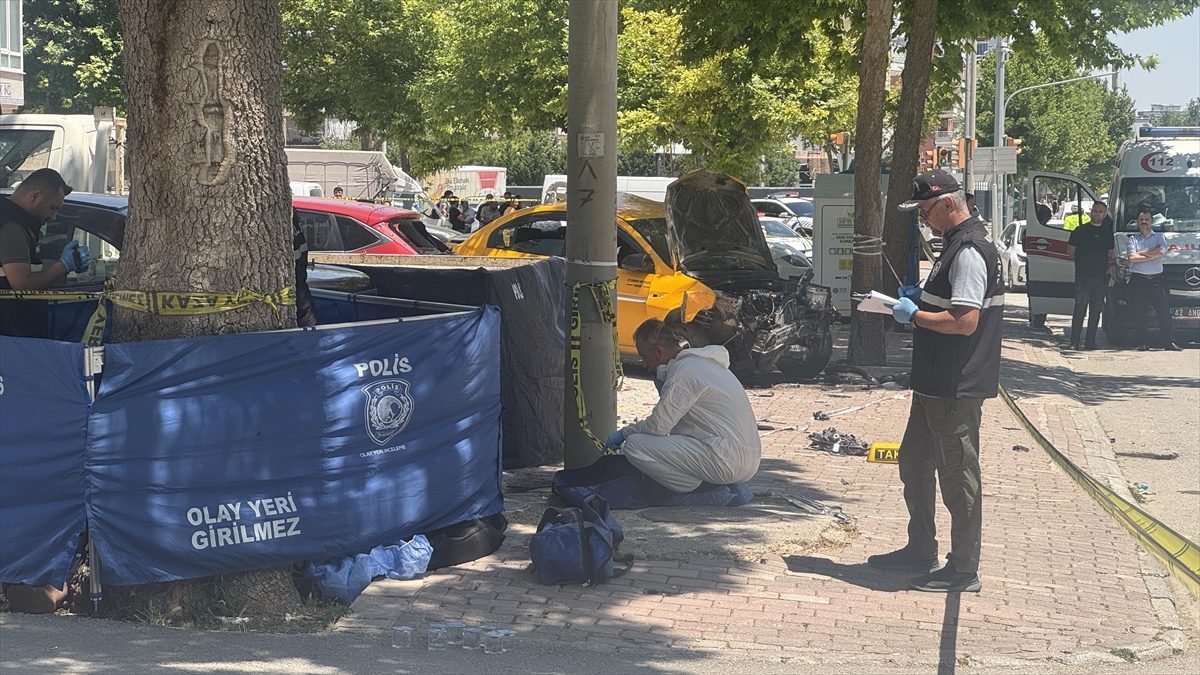 Konya’da taksinin çarptığı anne ve kızı hayatını kaybetti