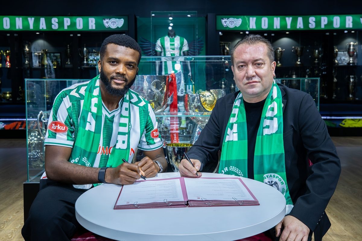 Konyaspor, Chidozie Awaziem’i transfer etti