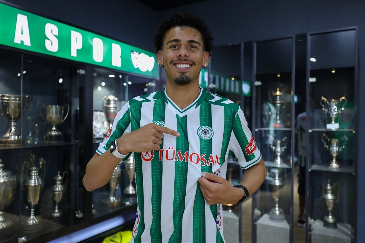 Konyaspor, savunma oyuncusu Da Mata’yı transfer etti