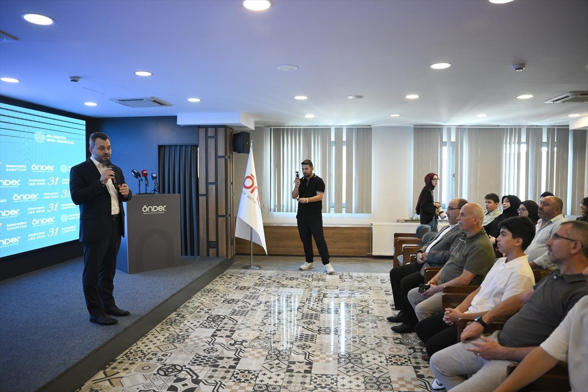 LGS sınavı birincisi imam hatipli öğrenciler ÖNDER’de bir araya geldi