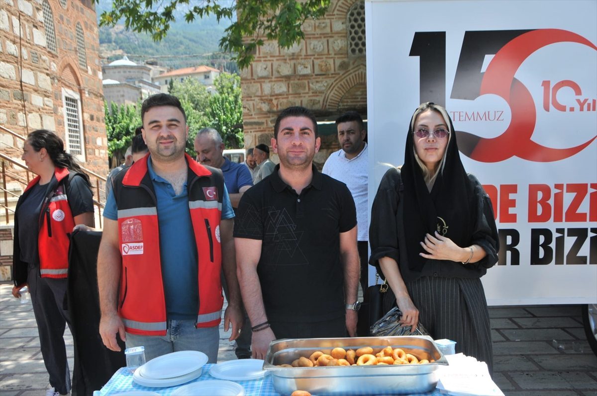 İzmir ve Manisa’da 15 Temmuz şehitleri için mevlit okutuldu