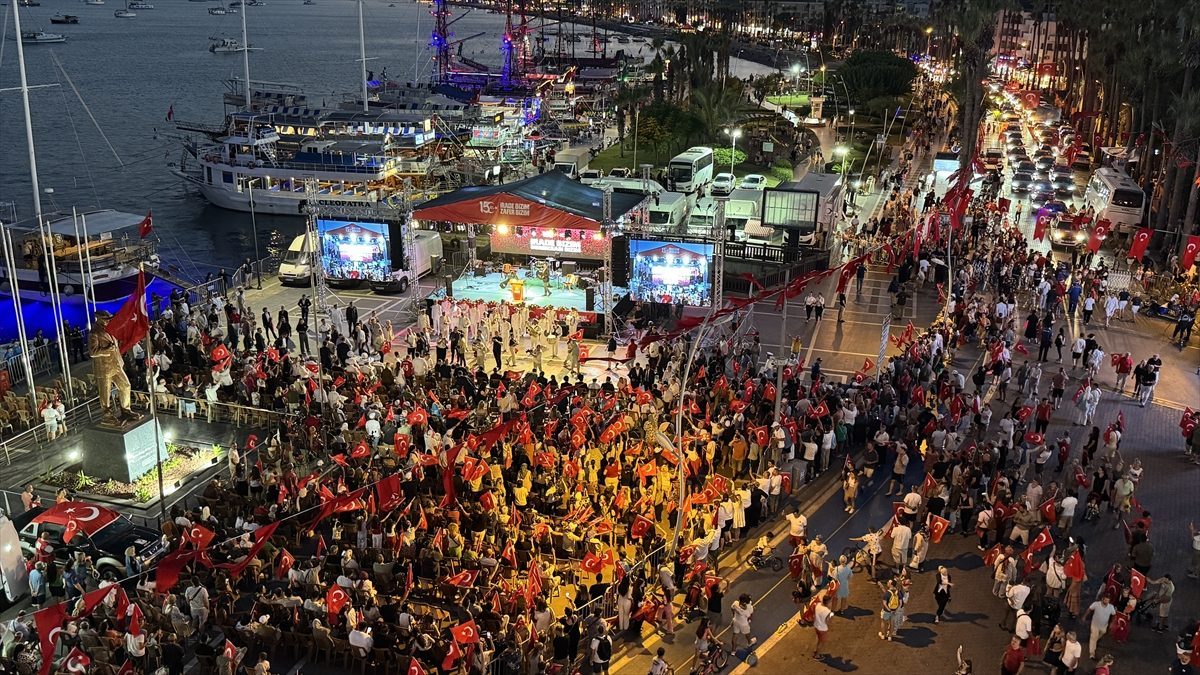 Marmaris’te 15 Temmuz şehitleri anıldı