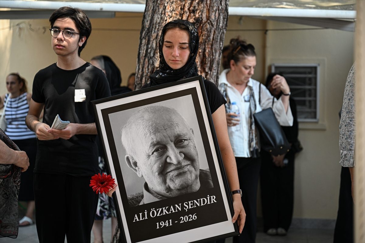 Milliyet Gazetesi Genel Yayın Yönetmeni Şendir’in babası son yolculuğuna uğurlandı