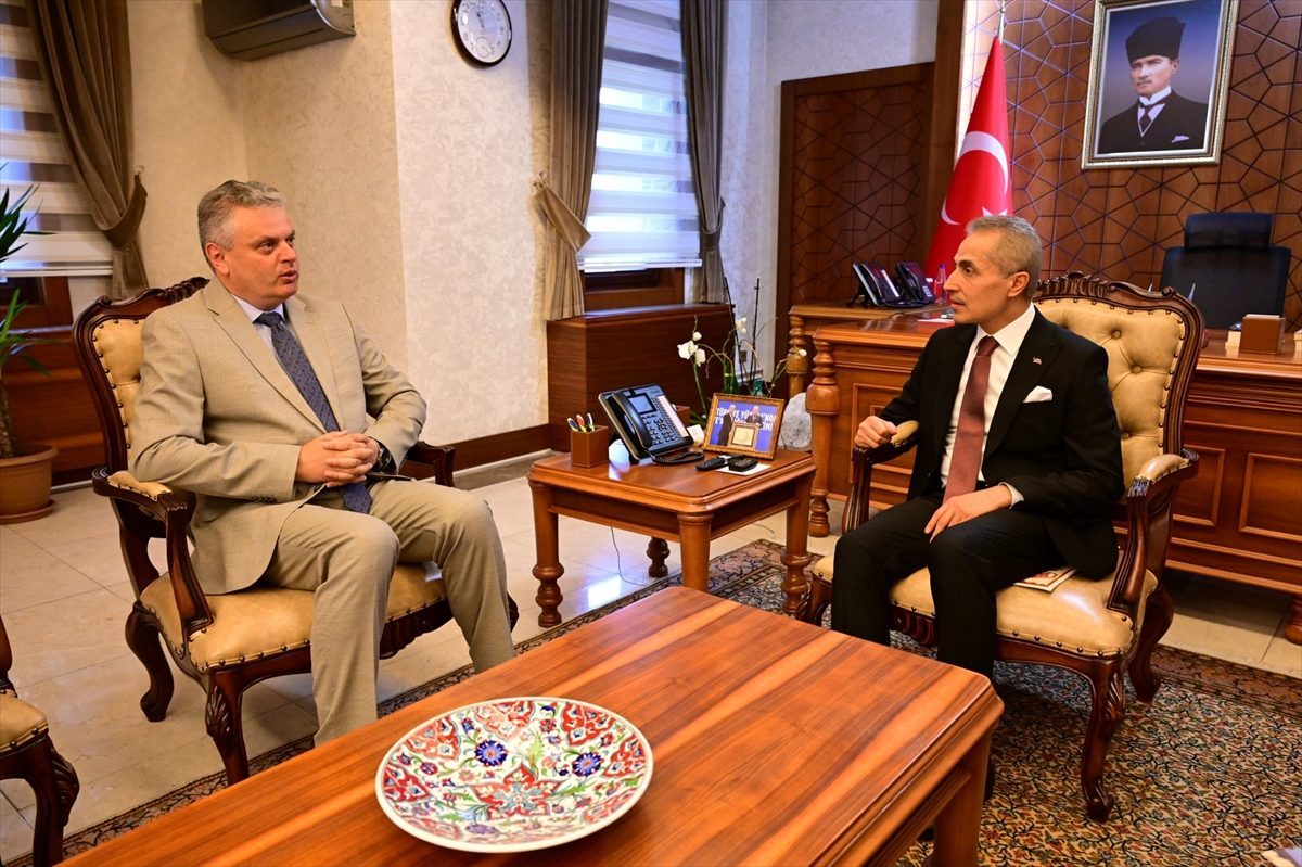 Moldova’nın Ankara Büyükelçisi Serebrian, Nevşehir’de ziyaretlerde bulundu