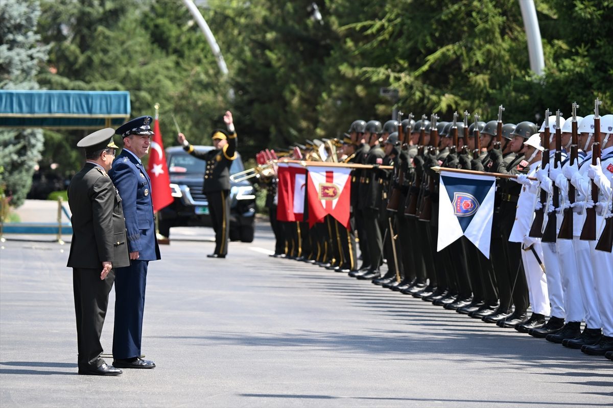 NATO ANKARA ZİRVESİ – Genelkurmay Başkanı Orgeneral Bayraktaroğlu, ABD’li mevkidaşı Caine ile görüştü