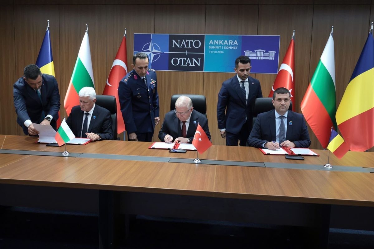 NATO ANKARA ZİRVESİ – Milli Savunma Bakanı Güler, Bulgaristanlı ve Romanyalı mevkidaşlarıyla görüştü