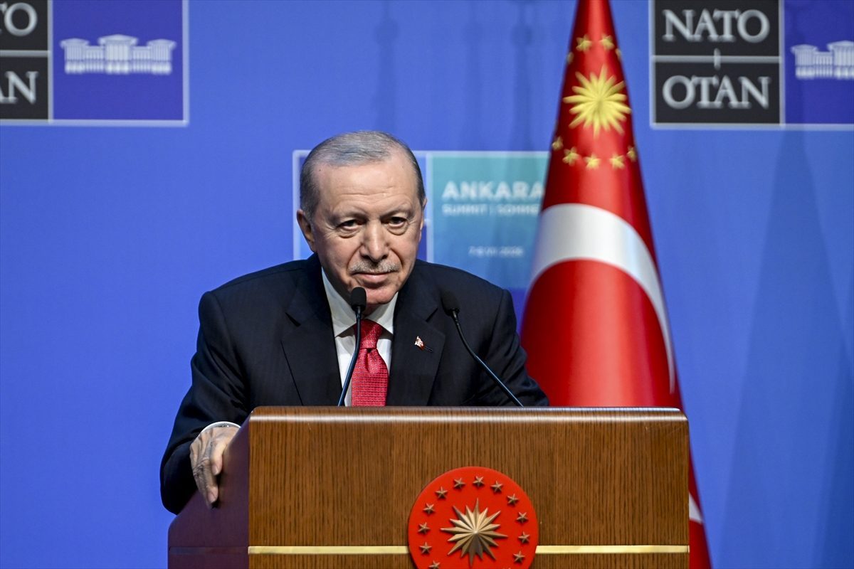 Cumhurbaşkanı Erdoğan: “Ülkemizde 22 yıl aradan sonra ikinci, başkentimizde ise ilk defa tertiplediğimiz NATO Zirve Toplantımızı başarıyla tamamladık”