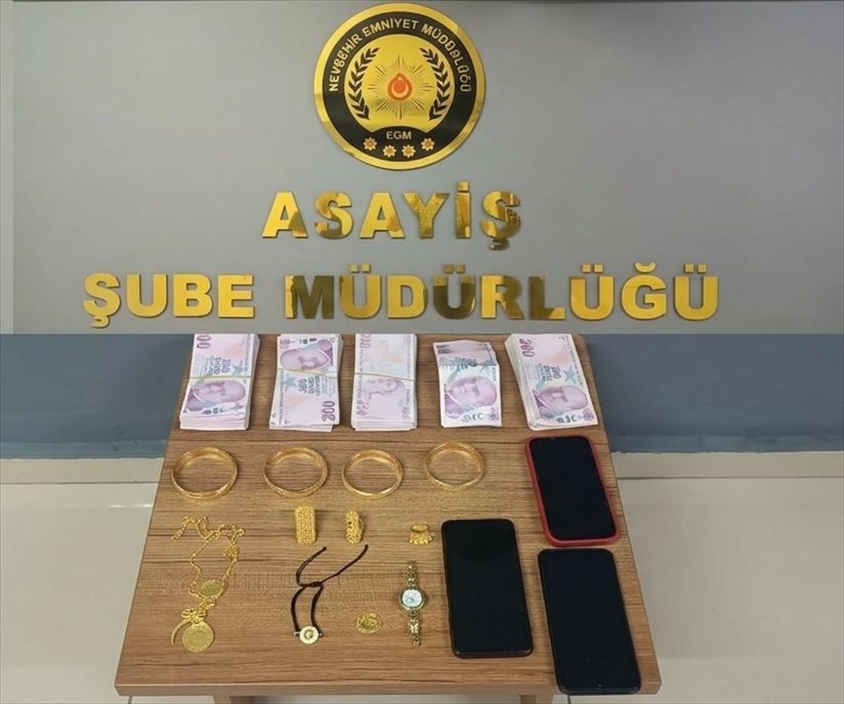 Nevşehir’de “evlilik vaadiyle” dolandırıcılık yaptıkları iddiasıyla yakalanan 2 zanlı tutuklandı