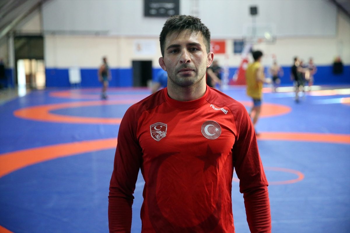 Sakatlığını atlatan milli güreşçi Süleyman Atlı’nın hedefi olimpiyat madalyası: