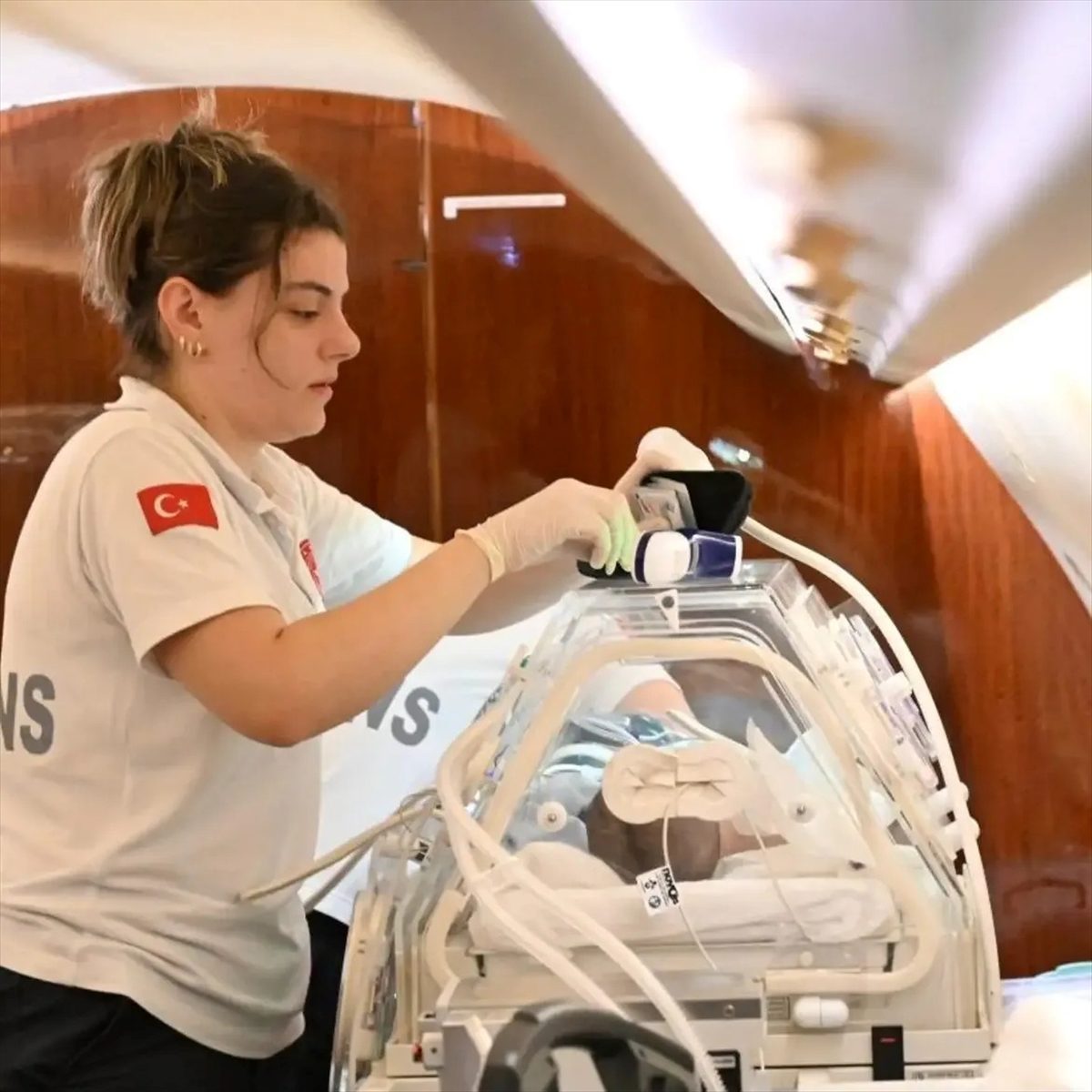 Şırnak’ta 4 aylık bebek uçak ambulansla İstanbul’a sevk edildi