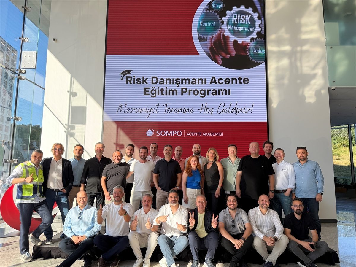 Sompo Sigorta Risk Danışmanı Acente Programı ikinci dönem mezunlarını verdi