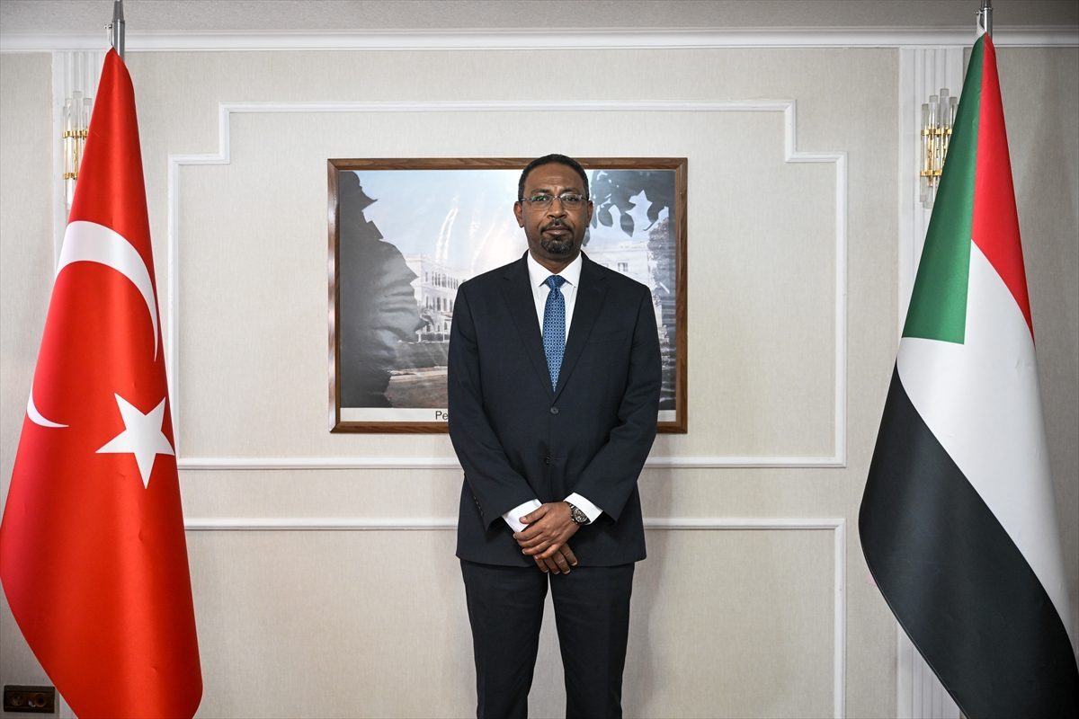 Sudan Egemenlik Konseyi Danışmanı Eltayeb, Sudan’ın bölünme ihtimalinin kabul edilemez olduğunu söyledi: