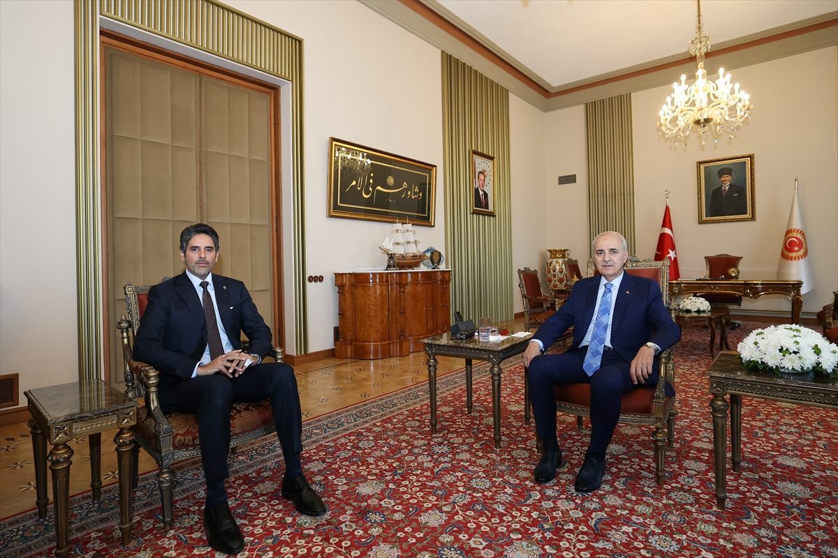 TBMM Başkanı Kurtulmuş, Katar’ın Ankara Büyükelçisi Al-Henzab’ı Meclis’te kabul etti