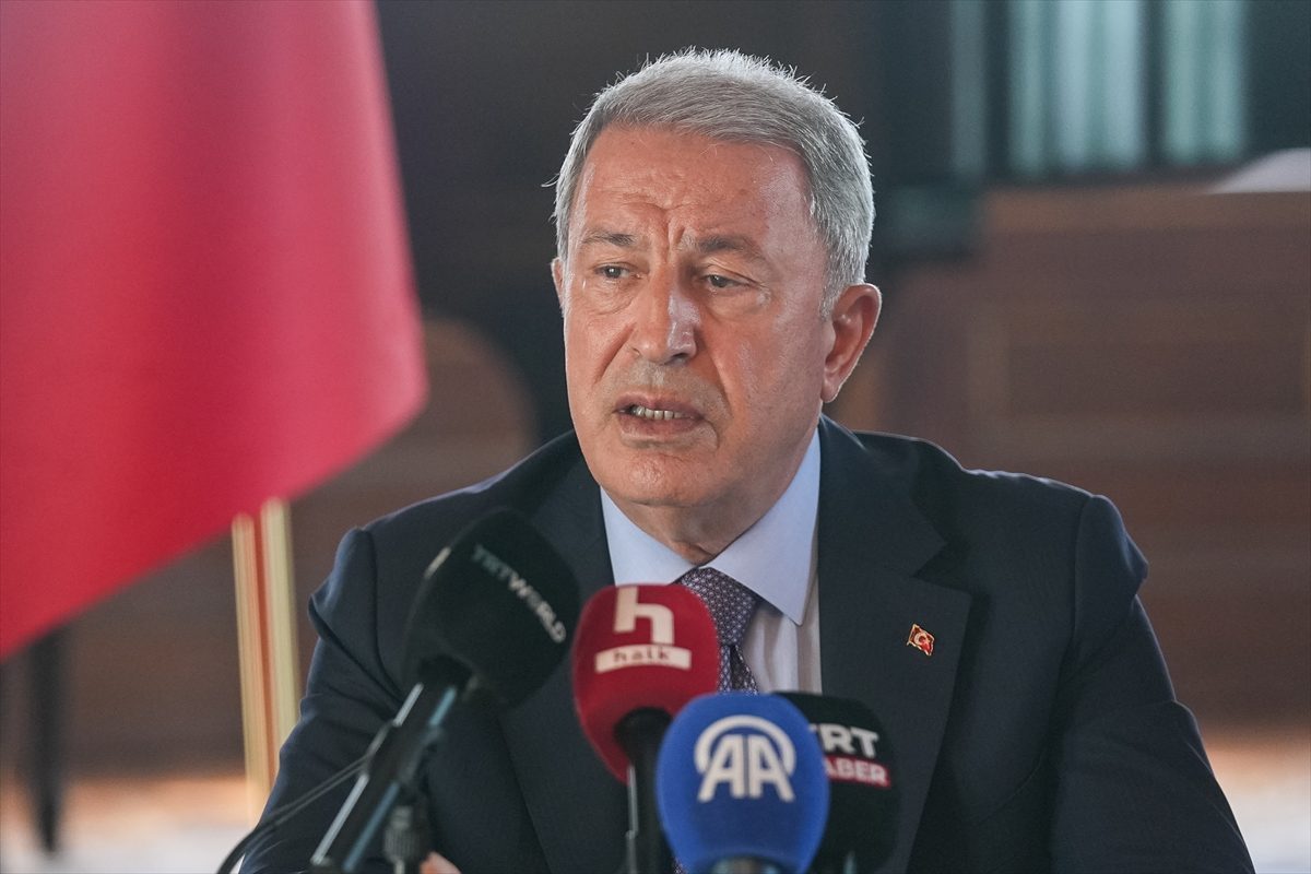 TBMM Milli Savunma Komisyonu Başkanı Akar, “S-400 konusunun bir şekilde” çözüleceğini söyledi