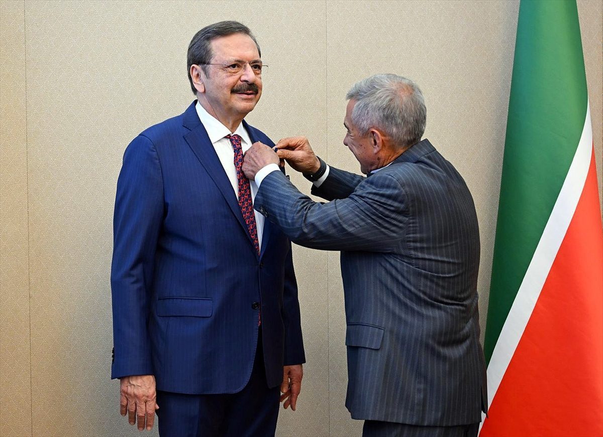 TOBB Başkanı Hisarcıklıoğlu’na Tataristan “Dostluk Nişanı” verildi
