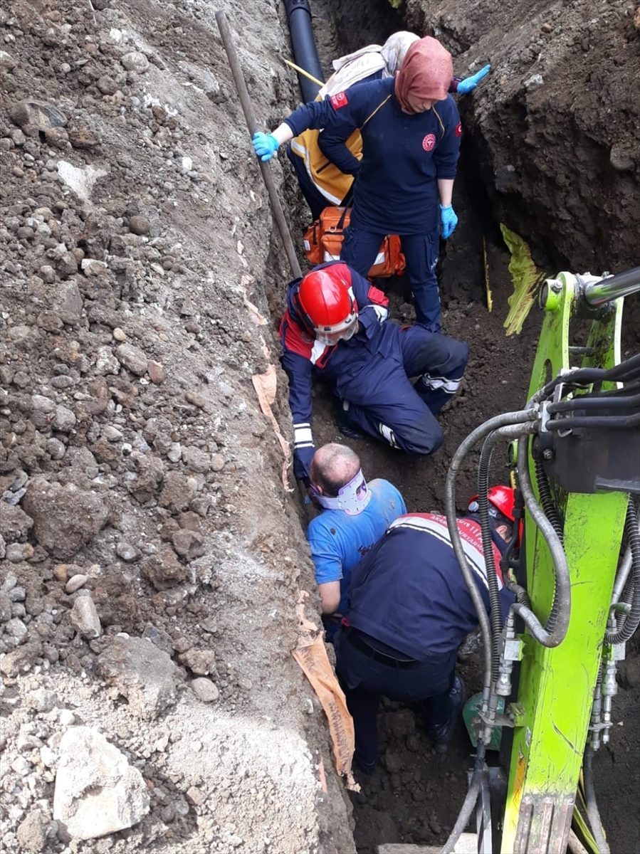 Trabzon’da göçük altında kalan işçi kurtarıldı