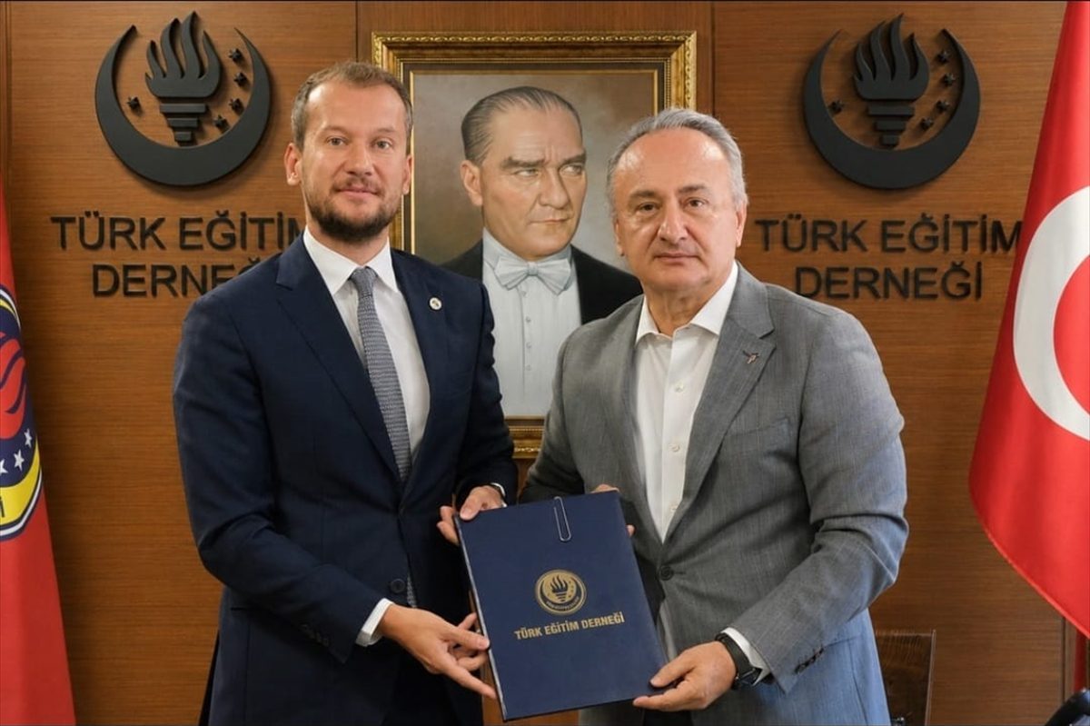 TÜGİAD Ankara ve TED arasında eğitim bursu protokolü