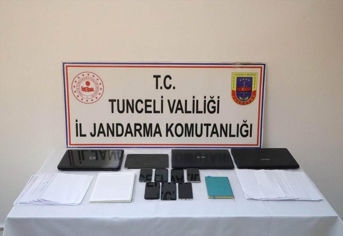 Tunceli merkezli organize suç örgütü operasyonunda yakalanan 3 zanlı tutuklandı