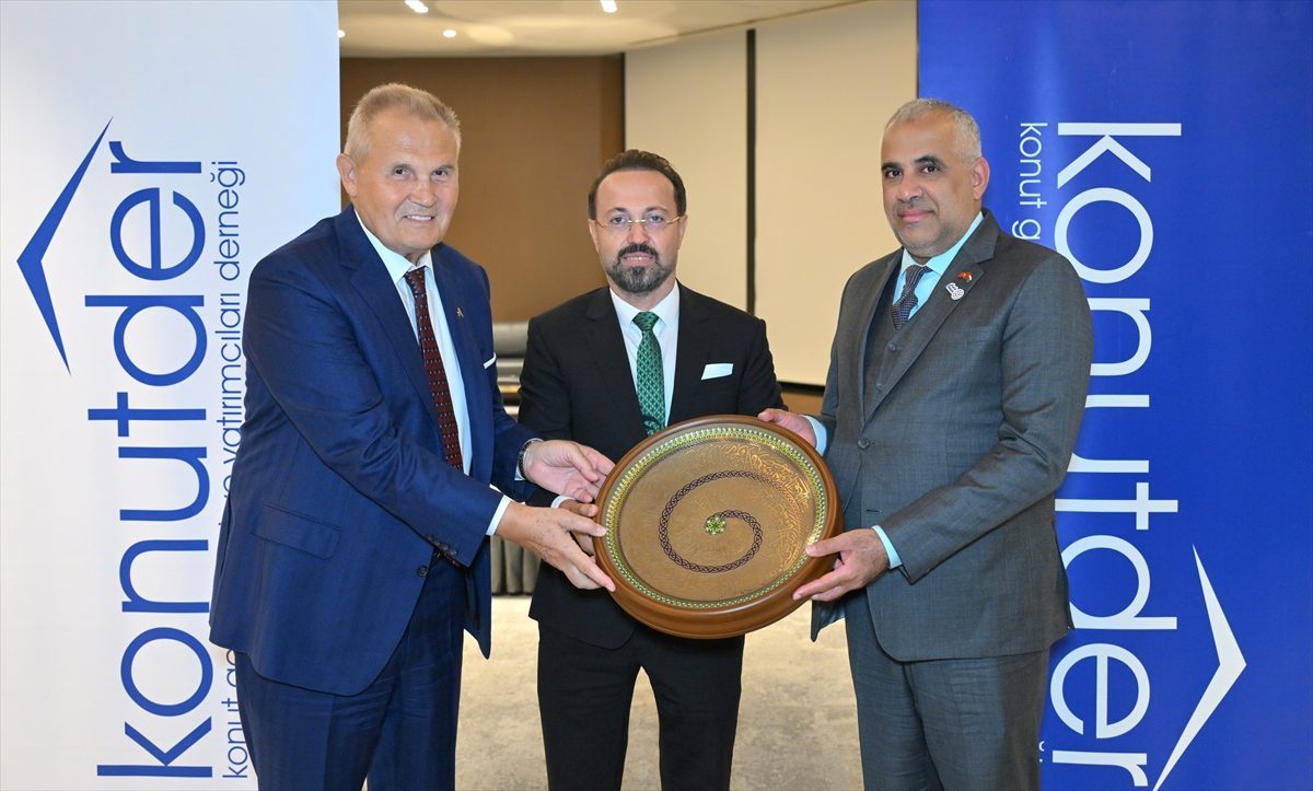 Türk konut üreticileri ile Ummanlı heyet ortak yatırım fırsatlarını görüştü
