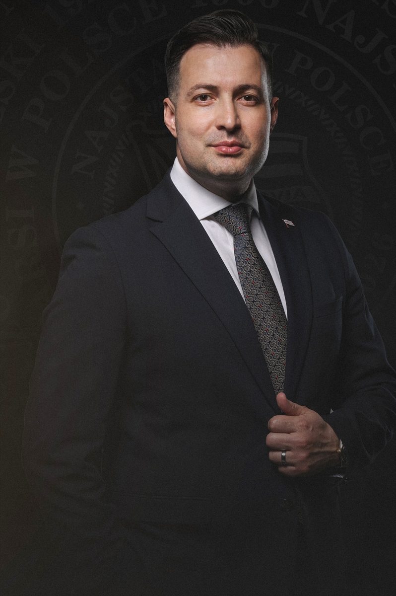 Türk profesör Murat Çolak, Polonya ekibi Cracovia’ya başkan oldu