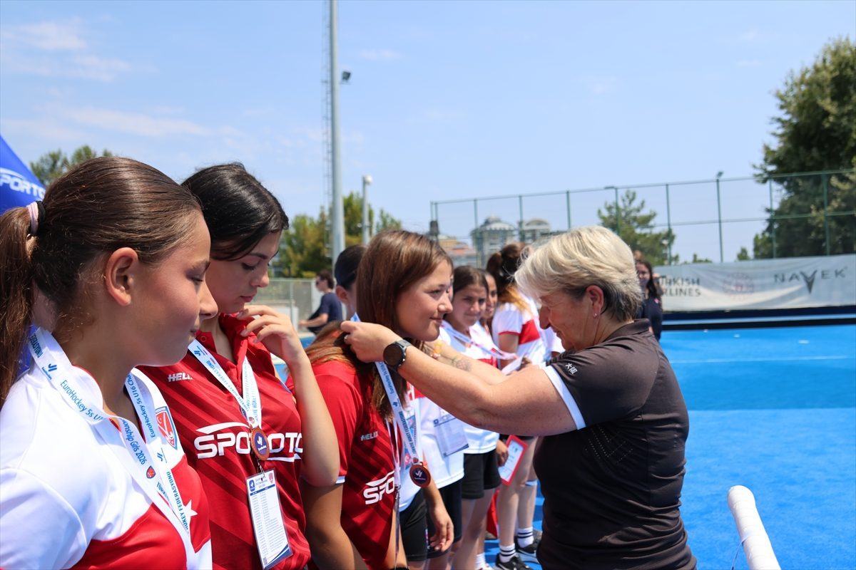 Türkiye 16 Yaş Altı Kız Milli Hokey Takımı, Avrupa üçüncüsü oldu
