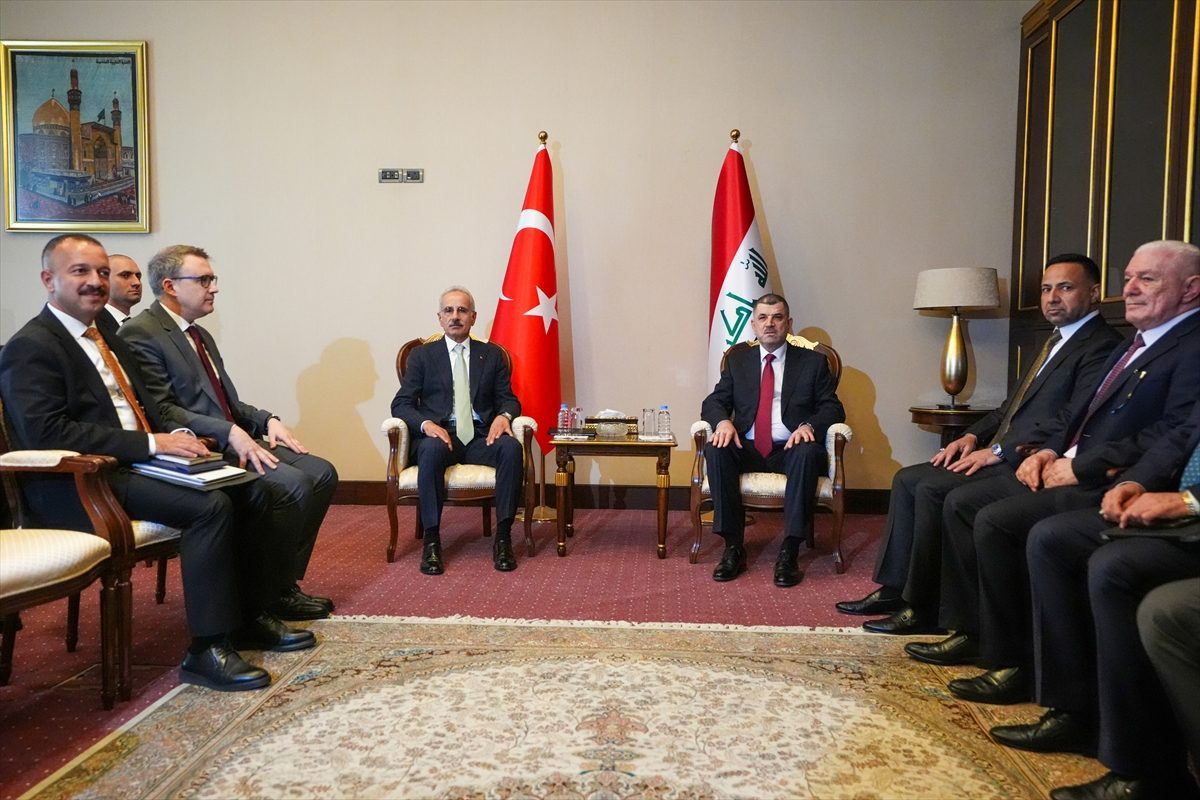 Ulaştırma ve Altyapı Bakanı Uraloğlu, Bağdat’ta